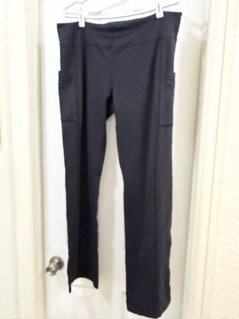 SO Black Straight-Leg jogger Pants with Side Pockets XL